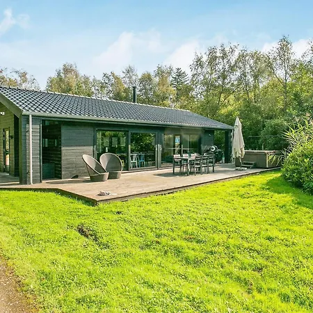 Tranquil Retreat In - By Traum Semesterbostad Bogense