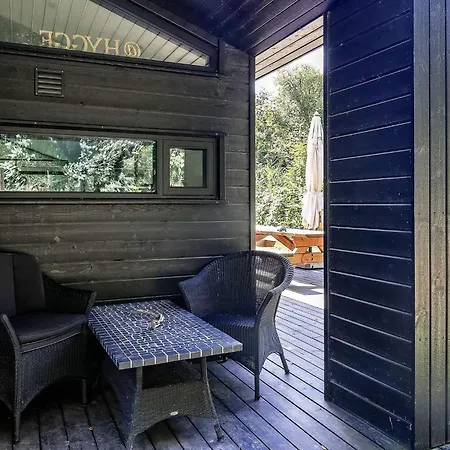 Tranquil Retreat In - By Traum *